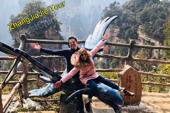 3-Day Zhangjiajie Highlights: Tianmen, Avatar Pillars & Glass Bridge