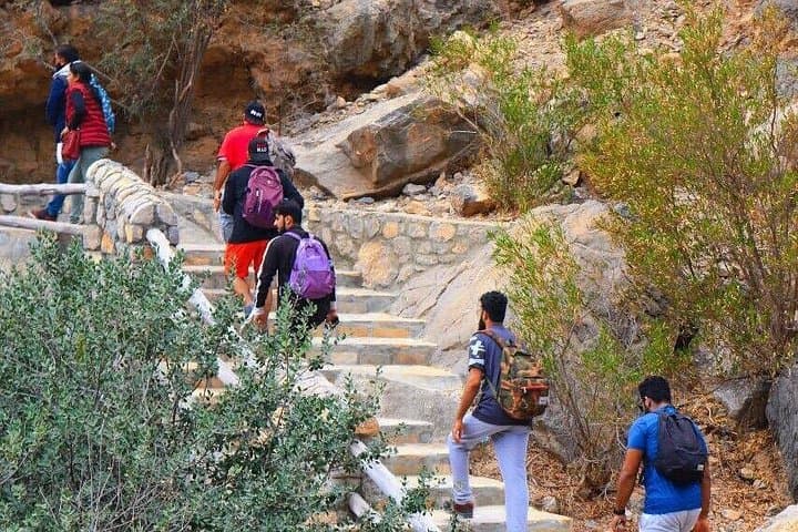 Wakan to Jebel Akhdar: Full-Day Trek to Oman’s Green Mountain photo 4