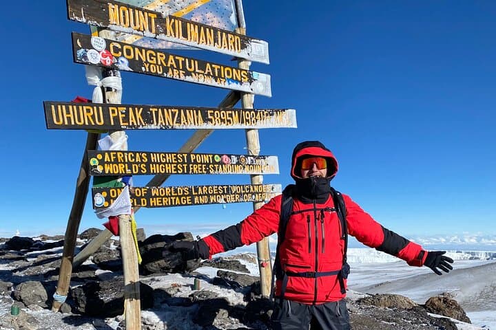 7-Day Machame Route Trek to Mount Kilimanjaro (Uhuru Peak)