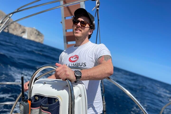Sailing Mallorca’s North Coast: Tapas, Wine and Hidden Coves from Alcúdia photo 2