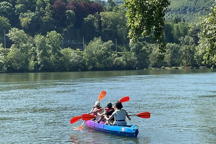 Paddling the Saône: 2-Hour Canoe Adventure from Rochetaillée photo 2
