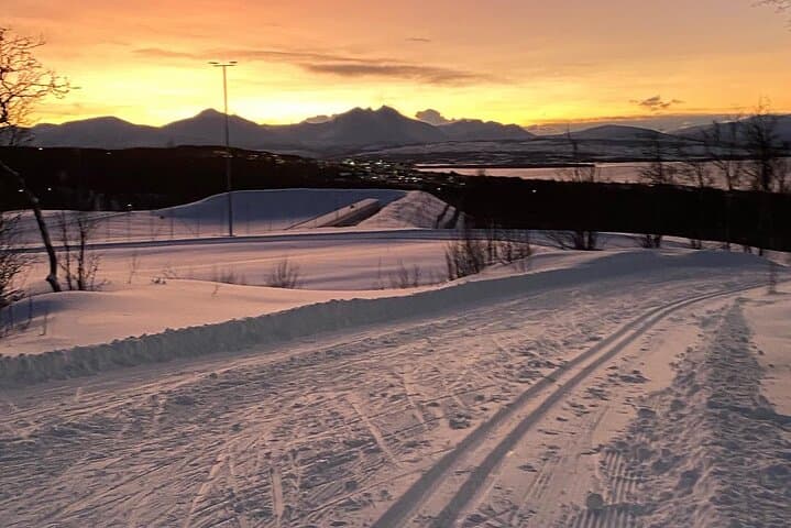 Tromsø Cross-Country Skiing Adventure — Learn Langrenn on Arctic Trails photo 5