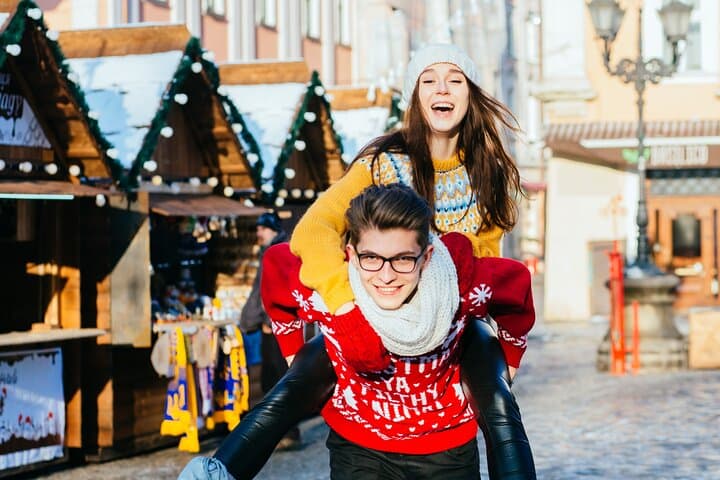 Prague Christmas Walking Tour: Private Orloj & Trdelnik Experience photo 4