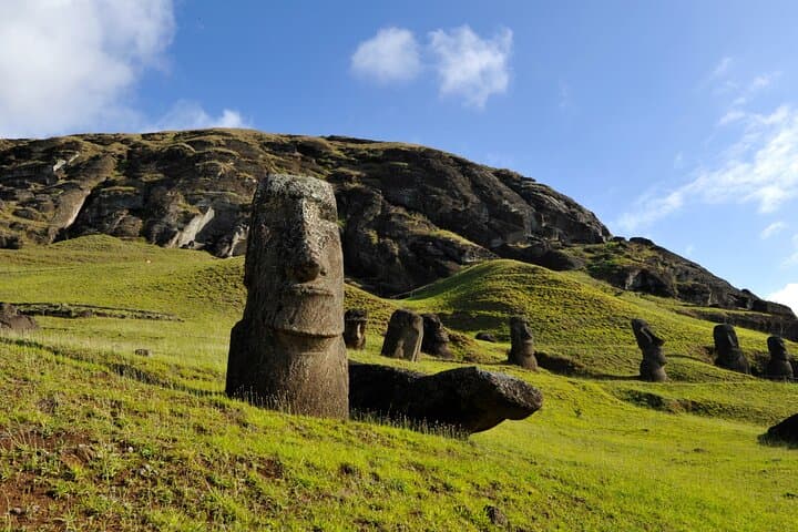 Explore the Giant Stone Moai of Rapa Nui photo 6