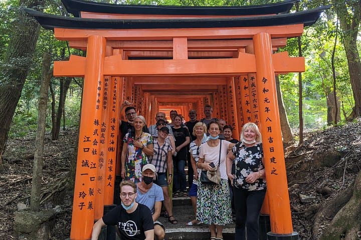 Kyoto Fushimi Food & History Walking Tour — Sake, Shrines, and Ryoma's Streets photo 4