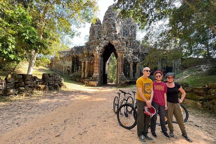 Angkor Wat by Bike: A Serene Cycling Tour Through Temples and Jungle photo 1