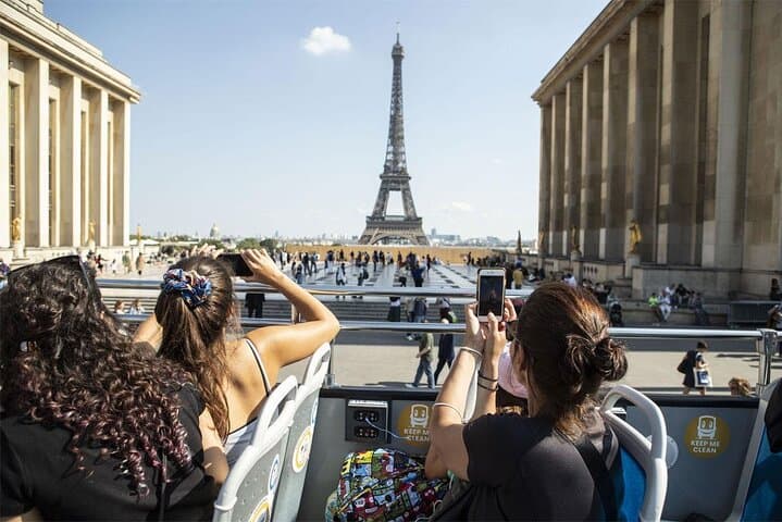 Paris Open-Deck Bus, Seine Cruise & Louvre Private Pickup