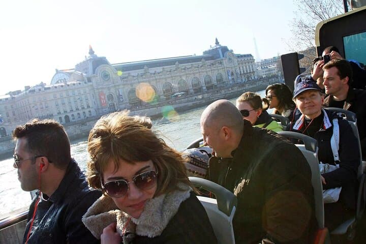 Paris Open-Deck Bus, Seine Cruise & Louvre Private Pickup photo 3