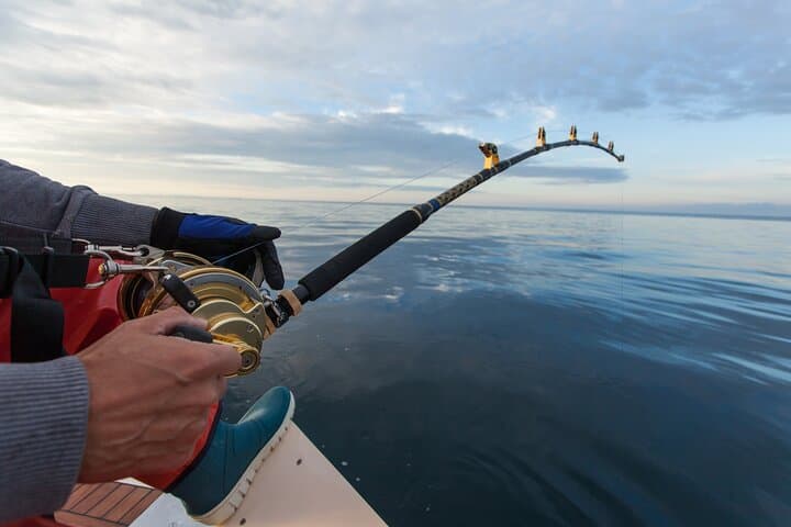 Helicopter to Montauk: Full-Day Atlantic Fishing Charter from NYC photo 2