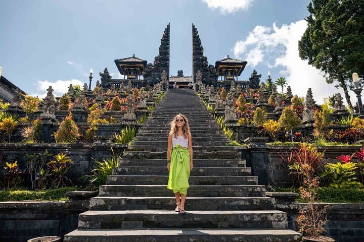 Best of Ubud Private Tour — Besakih, Jungle Swing & Tibumana Waterfall (All-Inclusive)