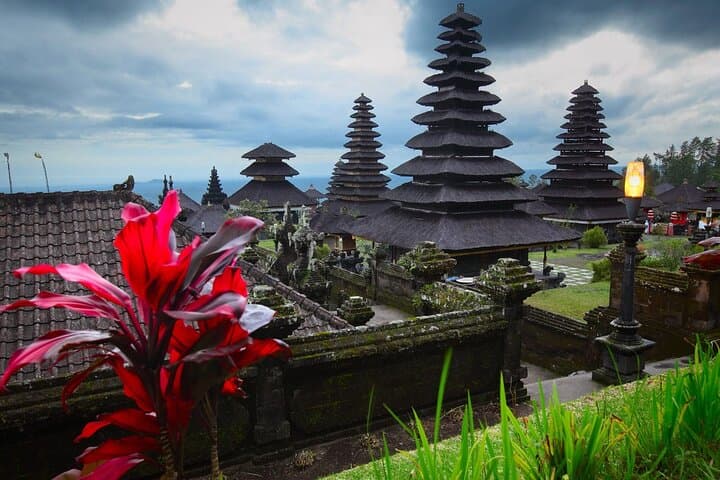 Best of Ubud Private Tour — Besakih, Jungle Swing & Tibumana Waterfall (All-Inclusive) photo 6