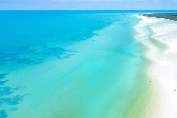 Holbox day trip from Tulum — sandbanks, Isla Pasión & Laguna Yalahau photo 3