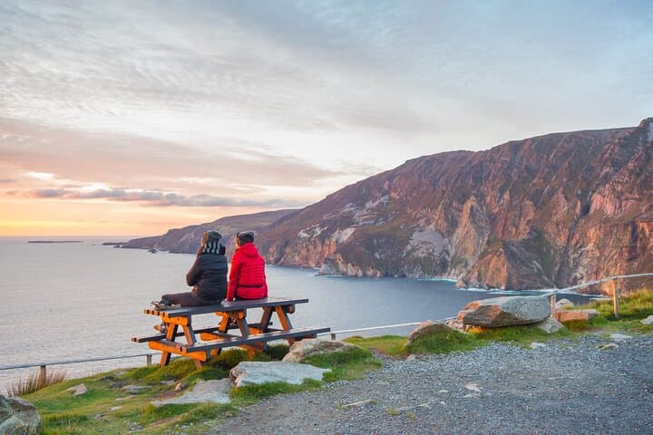 Highlights of South Donegal: Slieve League Cliffs, Killybegs & Glencolmcille Day Tour