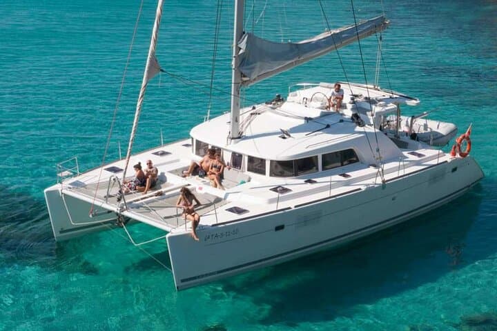 Discover Milos & Poliegos: Catamaran Snorkel Cruise with BBQ photo 3
