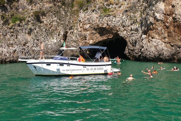 Private VIP Gozzo: Seven Beaches Day Charter from Sperlonga photo 2