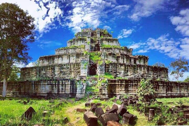 Banteay Srei, Beng Mealea & Koh Ker: One-Day Temple Tour from Siem Reap photo 6