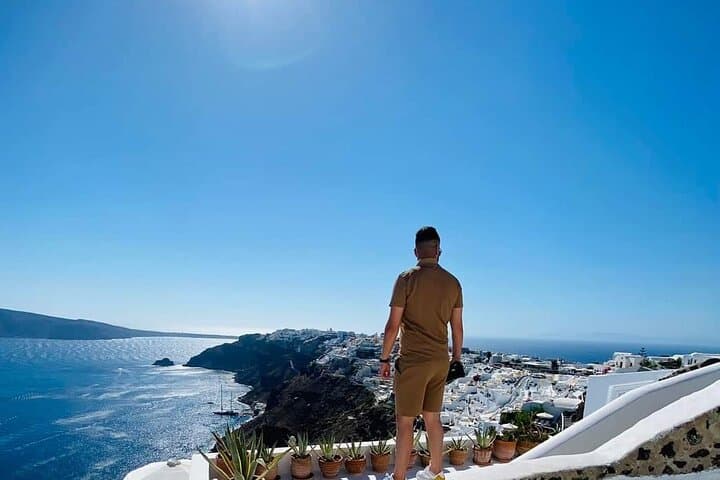 Santorini Caldera Trail Guided Hike — Fira to Oia Rim Walk photo 3