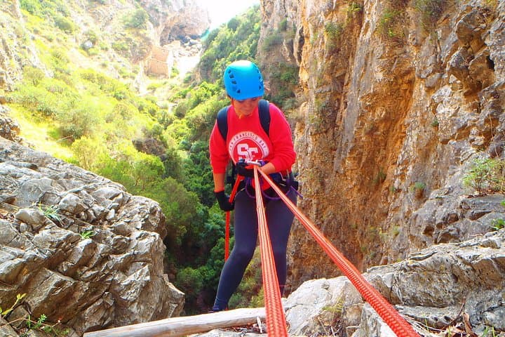 Morning or Afternoon Rappel Circuit in Sesimbra — Arrábida Cliffs & Praia da Baleeira photo 2