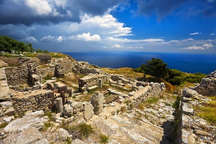 Inside Santorini: Akrotiri, Ancient Thera & Prehistoric Museum Tour photo 4