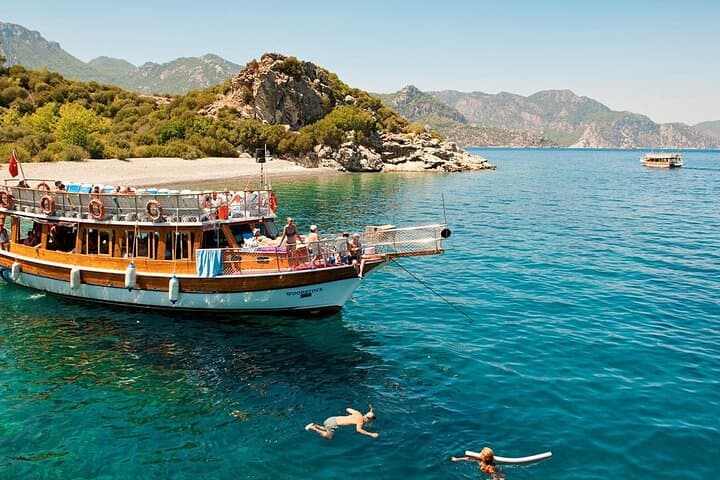 Marmaris All-Inclusive Boat Trip — Swim, Snorkel & BBQ Lunch photo 4