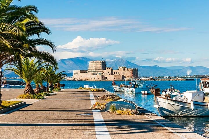 4-Day Iconic Greece Private Tour: Epidaurus, Mycenae, Olympia, Delphi & Meteora photo 6