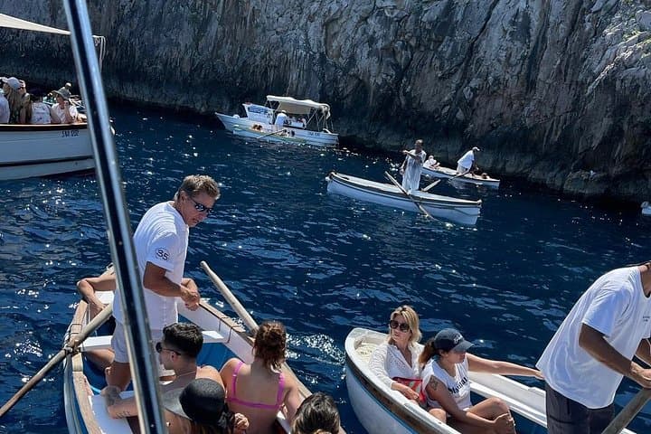 Private Boat from Sorrento to Capri: Swim, Snorkel & Faraglioni Views photo 4