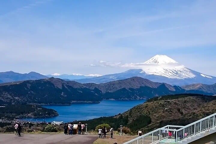Hakone Onsen & Enoura Observatory: Private Full-Day Tour from Tokyo photo 6