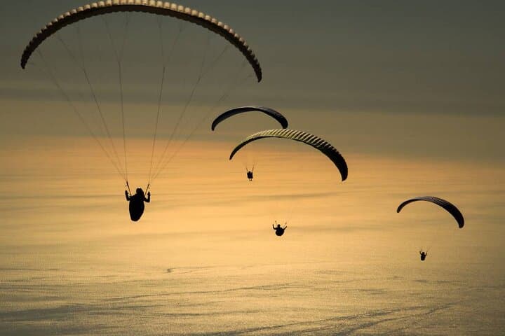 Paragliding Over Cleopatra Beach: Tandem Flight from Side, Turkey photo 3
