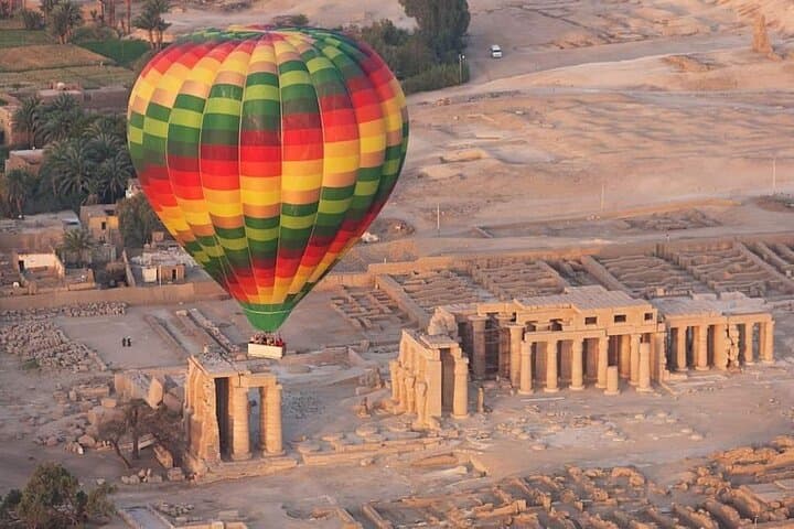 Sunrise Over Theban Tombs: Luxor Hot-Air Balloon Experience photo 3
