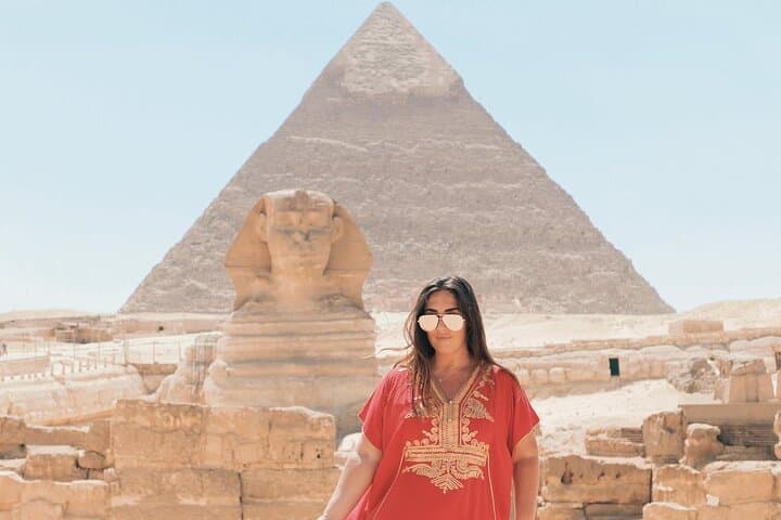 Private Giza Day Tour: Pyramids, Sphinx, Saqqara & Memphis with Lunch photo 4