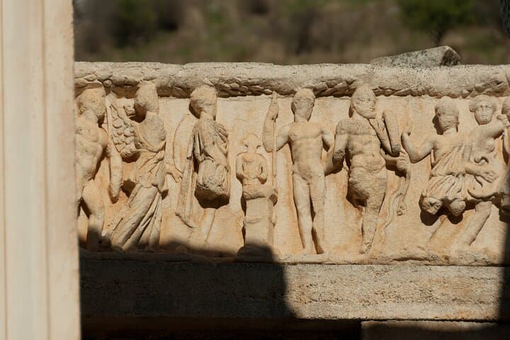Two-Day Ephesus & Pergamum Private Tour: Walk the Roman Provinces photo 4
