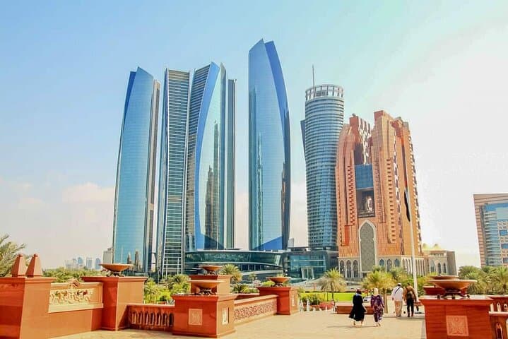 Full-Day Private Abu Dhabi City Tour from Dubai — Sheikh Zayed, Corniche & Heritage photo 2