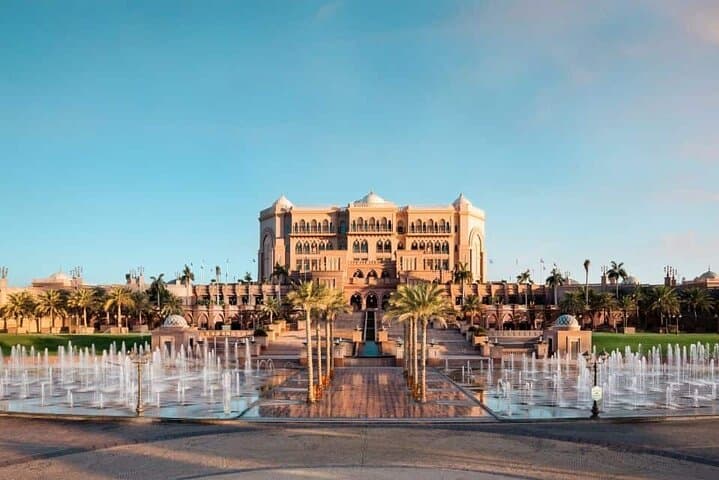 Full-Day Private Abu Dhabi City Tour from Dubai — Sheikh Zayed, Corniche & Heritage photo 6