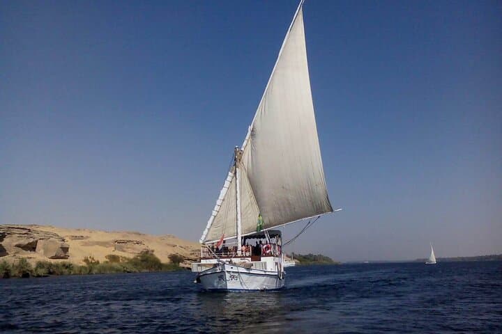 Sunset Felucca Cruise on the Nile in Luxor — Private 90-Minute Sail photo 3