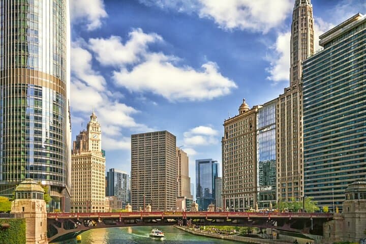 Chicago Riverwalk & Millennium Park Self-Guided Audio Tour: A 1–2 Hour City Walk photo 6