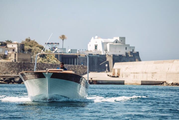Half-Day Gozzi Cruise Around Ischia: Sorgeto, Aragonese Castle & Negombo photo 5