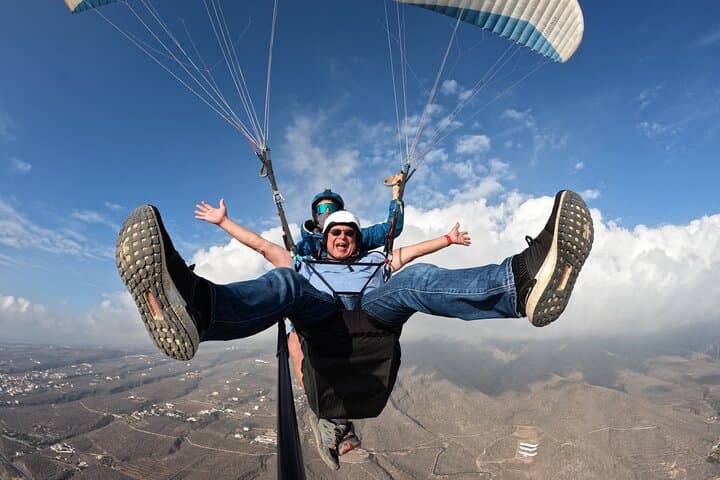 Tenerife Tandem Paragliding: Extended Flight Over Costa Adeje (30–45 min) photo 4