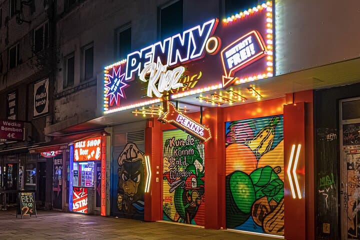 St. Pauli 1-Hour Kiez Speed Tour — Reeperbahn After Dark (Adults Only) photo 4
