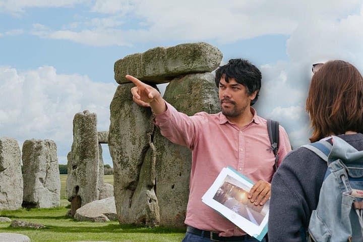 Stonehenge & Secret Somerset: Day Tour from Bath to Ancient Stones and Rural Villages