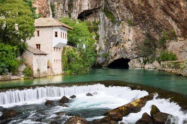 Small-Group Balkan Tour: 5 Countries from Dubrovnik to Tirana photo 2
