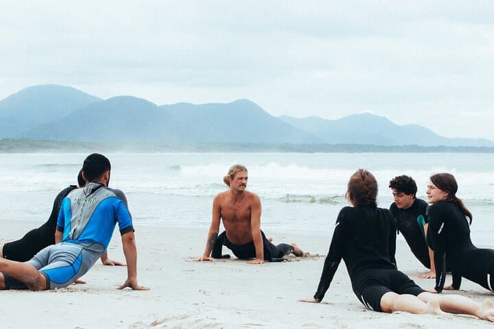 90-Min Surf Lesson in Florianópolis — Small Classes with Pro Instructors photo 6