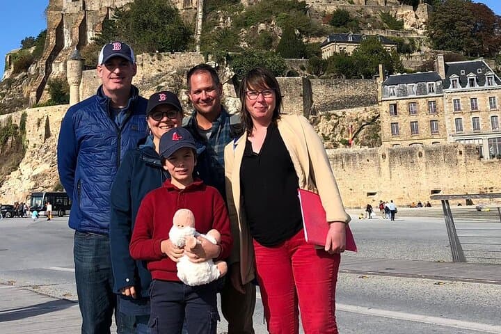 Explore Mont Saint-Michel: Private Guided Walking Tour with Abbey Fast-Pass