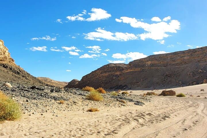 Hurghada Sunset Desert Experience — Canyon, Oasis & Stargazing photo 6