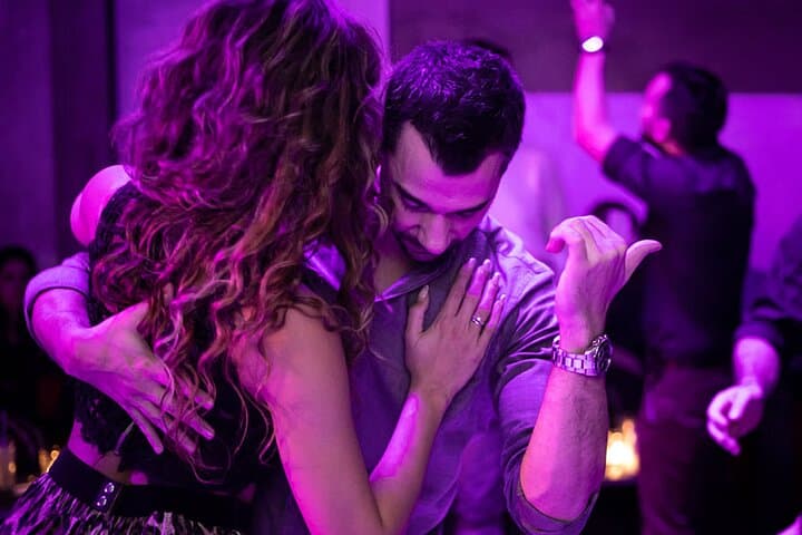 Lima Salsa & Bachata Lovers Dance Experience — Private 90-Minute Latin Class photo 3