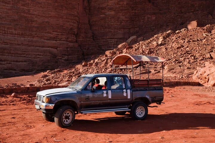 Full-Day Jeep Tour in Wadi Rum — Bedouin-Guided Desert Drive, Canyons & Sandboarding photo 6