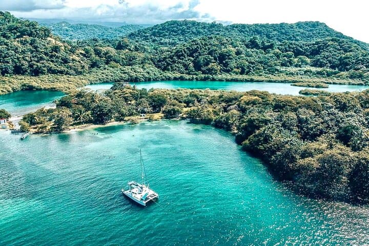Full-Day Catamaran to Portobelo's Playa Drake & Venas Azules — Snorkel, Kayak, Lunch