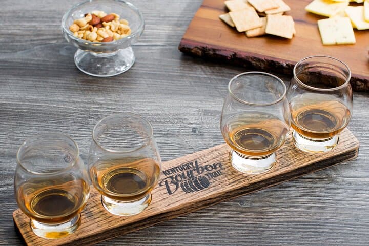 Custom Full-Day Bourbon Distillery Tour in Kentucky (Private) photo 4