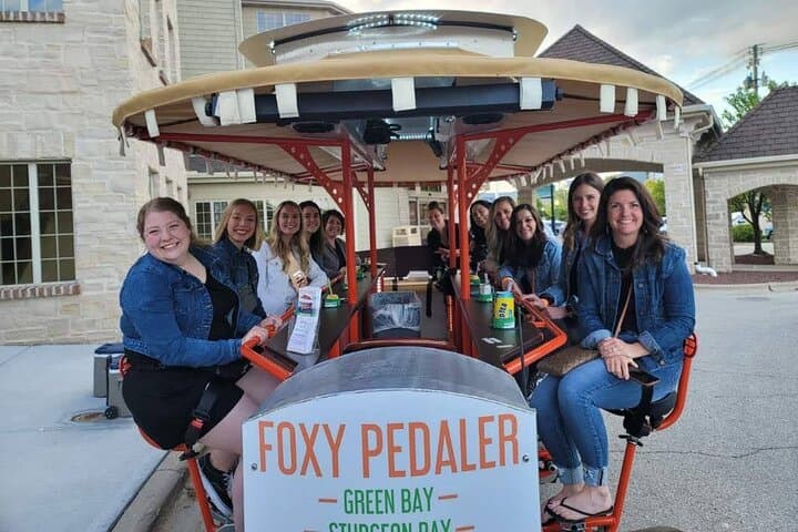 Sturgeon Bay Party Bike Tour: Pedal, Pub Stops & Local Eats