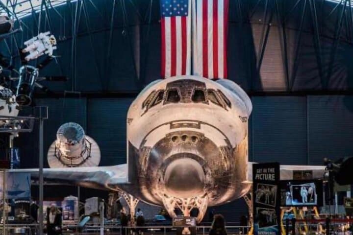 Private Transfer to Smithsonian Museums: Stress-Free National Mall Access photo 4