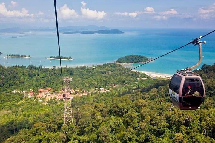 Langkawi Private Full-Day Cable Car Tour: Panoramas, Beaches & Batik photo 4